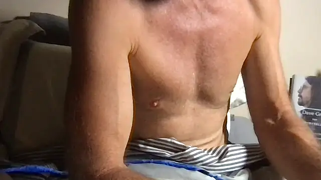 Getemhot online show from April 12, 2026, 2:09 pm