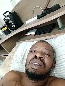 Snapshot of Negaomalinha1 chatting on January 6, 2026, 7:40 pm Negaomalinha1 online show from January 6, 2026, 7:40 pm