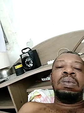 Negaomalinha1 online show from January 18, 2026, 11:24 am