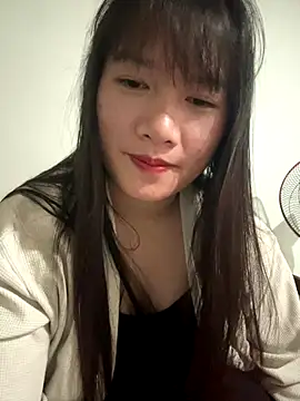 Snapshot of Suni-ii chatting on January 6, 2026, 1:04 pm Suni-ii online show from January 6, 2026, 1:04 pm