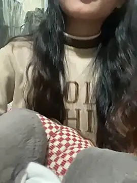 Snapshot of mode-bae chatting on February 5, 2026, 2:02 pm mode-bae online show from February 5, 2026, 2:02 pm