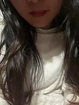 Snapshot of mode-bae chatting on January 14, 2026, 5:38 pm mode-bae online show from January 14, 2026, 5:38 pm