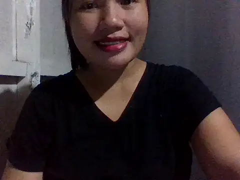 sweetprinces08 online show from April 3, 2026, 11:49 am