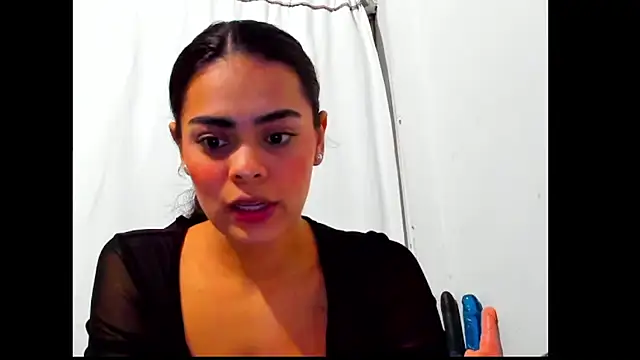 Antonella Gomez22 online show from February 3, 2026, 12:54 am