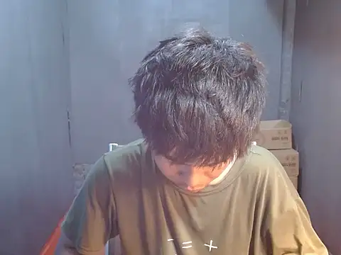 pinoymonstercock xx online show from March 18, 2026, 6:31 pm