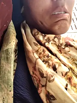 Bhavna8080 online show from April 24, 2026, 6:37 am