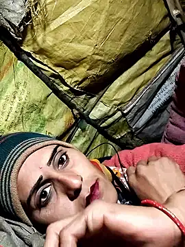 Bhavna8080 online show from January 12, 2026, 5:31 pm