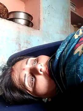 Snapshot of Bhavna8080 chatting on May 8, 2026, 5:55 am Bhavna8080 online show from May 8, 2026, 5:55 am