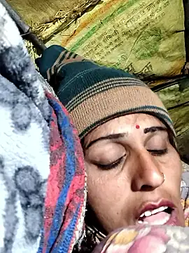 Bhavna8080 online show from January 16, 2026, 12:25 am