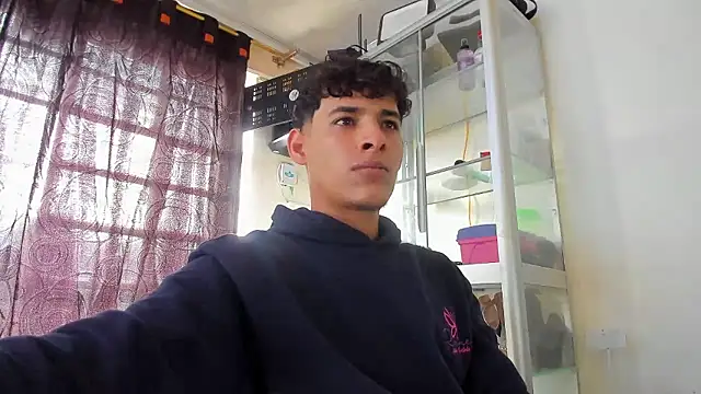 MaxStar26 online show from January 10, 2026, 2:23 pm