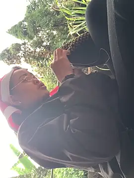 Snapshot of hinicky-0 chatting on February 20, 2026, 3:36 am hinicky-0 online show from February 20, 2026, 3:36 am