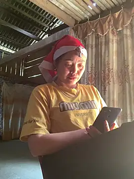 Snapshot of hinicky-0 chatting on March 2, 2026, 7:15 am hinicky-0 online show from March 2, 2026, 7:15 am