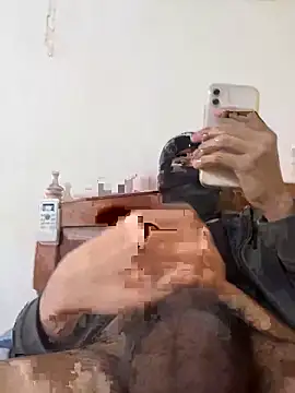 calientmex online show from March 8, 2026, 4:21 pm