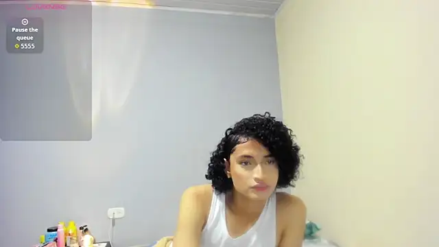 JazminStar  online show from April 18, 2026, 7:58 pm