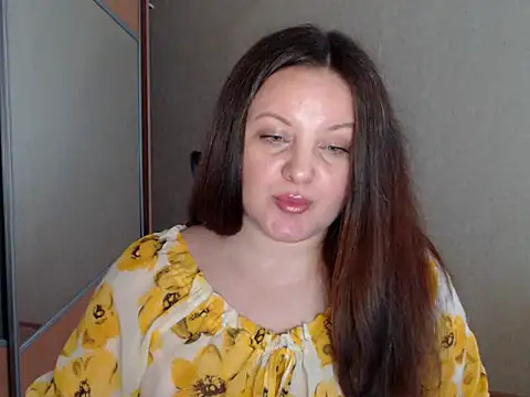 Sabrina Weaver online show from April 7, 2026, 9:33 am