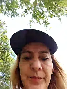 Snapshot of Monita_Med chatting on May 1, 2026, 3:50 pm Monita Med online show from May 1, 2026, 3:50 pm