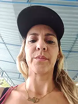 Snapshot of Monita_Med chatting on April 30, 2026, 6:15 pm Monita Med online show from April 30, 2026, 6:15 pm