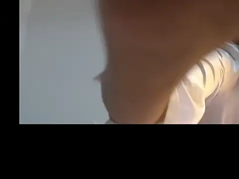 Elizabeth manzon online show from April 10, 2026, 1:29 pm