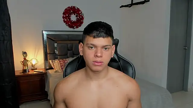 Snapshot of stefan_leenox chatting on January 14, 2026, 10:52 am stefan leenox online show from January 14, 2026, 10:52 am