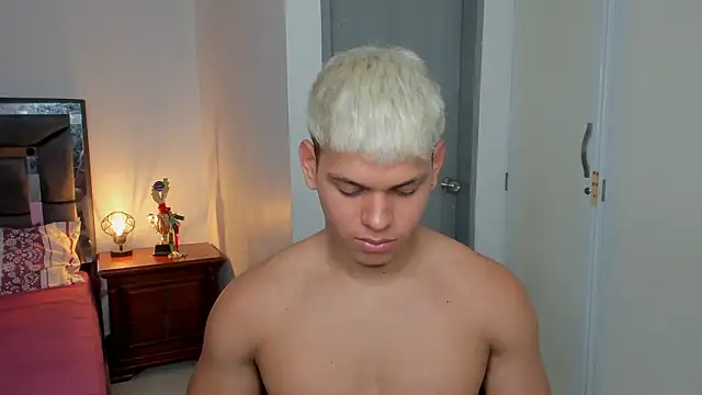 stefan leenox online show from February 27, 2026, 8:19 pm