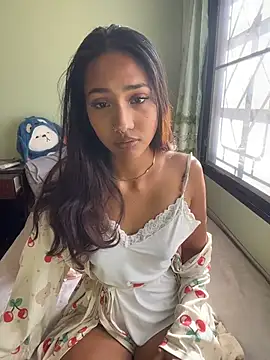 Lyla Love online show from January 10, 2026, 8:20 am