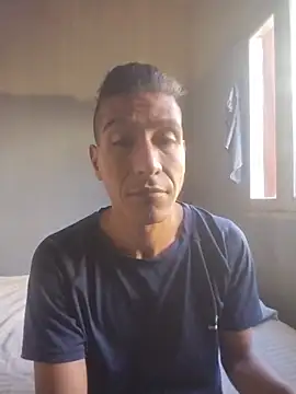 Rodrigohernan19 online show from April 10, 2026, 6:48 pm