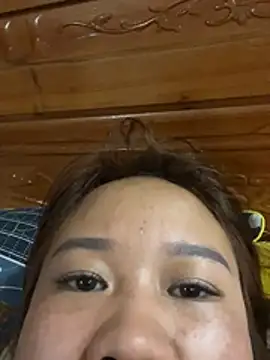 Snapshot of Liness101 chatting on February 8, 2026, 11:35 pm Liness101 online show from February 8, 2026, 11:35 pm