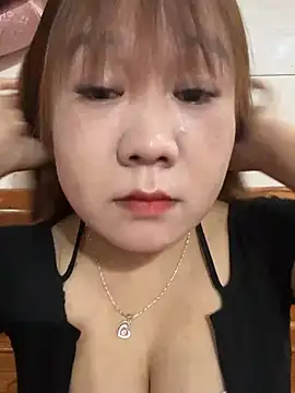 Snapshot of Liness101 chatting on February 10, 2026, 1:59 am Liness101 online show from February 10, 2026, 1:59 am