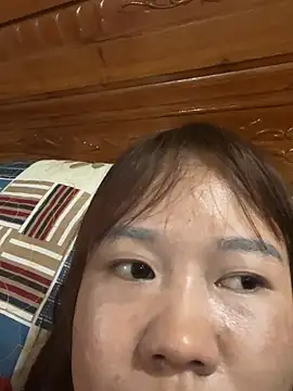 Snapshot of Liness101 chatting on February 3, 2026, 6:51 am Liness101 online show from February 3, 2026, 6:51 am