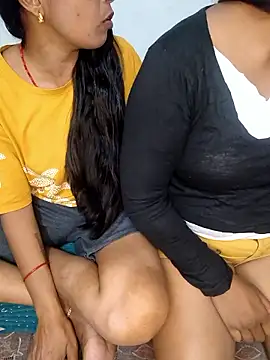 Snapshot of DASY_LESBIAN_XXX chatting on January 8, 2026, 6:03 pm DASY LESBIAN XXX online show from January 8, 2026, 6:03 pm