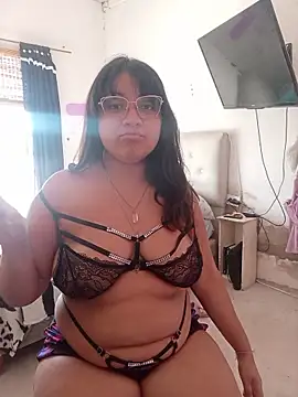 dulce marrr online show from March 10, 2026, 6:23 pm