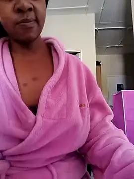 Snapshot of princess-boobz chatting on June 10, 2026, 9:10 am princess-boobz online show from June 10, 2026, 9:10 am