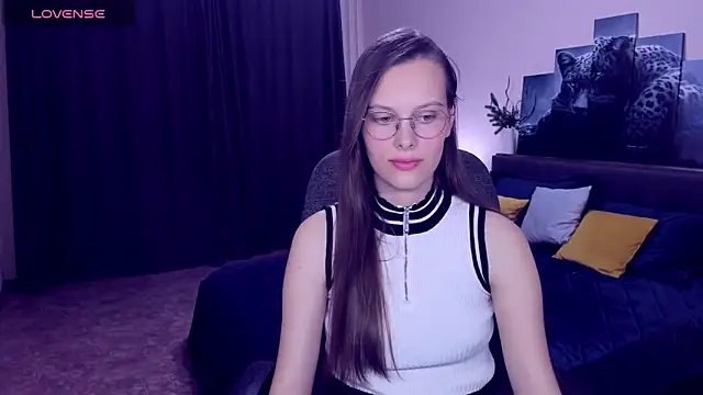 AyumiBlossom online show from March 30, 2026, 4:52 pm