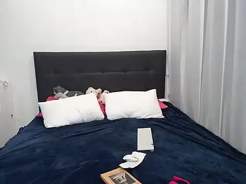 july fucha online show from January 13, 2026, 12:15 am