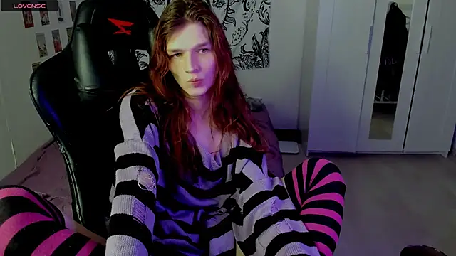 iceseeker2 online show from April 23, 2026, 7:37 pm