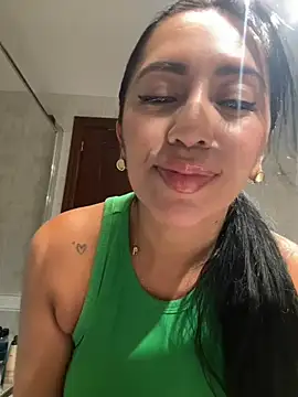 Snapshot of nataliia_queen_ chatting on August 2, 2026, 2:21 am nataliia queen online show from August 2, 2026, 2:21 am