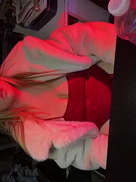 xXGoddessPhattyXx online show from April 1, 2026, 9:43 am