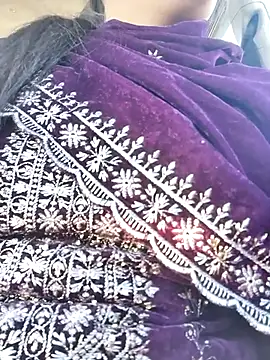 catstar143 online show from February 12, 2026, 5:29 am