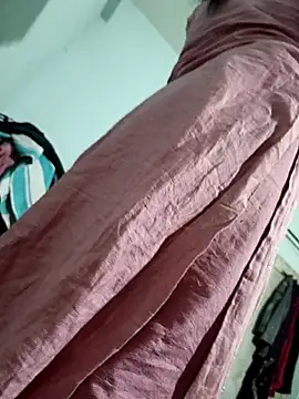 catstar143 online show from April 17, 2026, 6:38 am