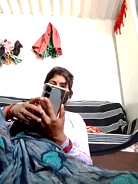 Snapshot of Jamuna_01 chatting on April 11, 2026, 9:02 am Jamuna 01 online show from April 11, 2026, 9:02 am