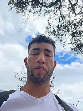 liam bronw online show from February 18, 2026, 5:20 pm