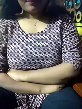 Snapshot of Ashamoni2250 chatting on January 15, 2026, 10:29 am Ashamoni2250 online show from January 15, 2026, 10:29 am