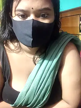 Snapshot of Ashamoni2250 chatting on January 13, 2026, 4:05 am Ashamoni2250 online show from January 13, 2026, 4:05 am