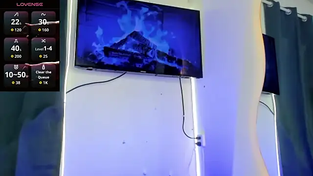 HotboyLyan online show from February 26, 2026, 7:03 pm