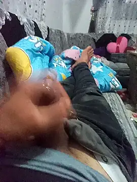 ebrahem45665 online show from April 19, 2026, 9:21 am