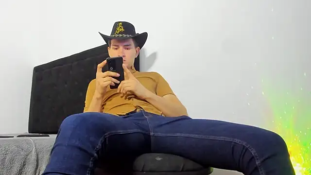 camilo model online show from February 26, 2026, 1:38 am