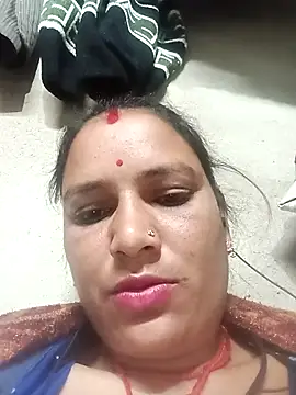 Snapshot of Hot_hiuj chatting on February 16, 2026, 7:01 pm Hot hiuj online show from February 16, 2026, 7:01 pm