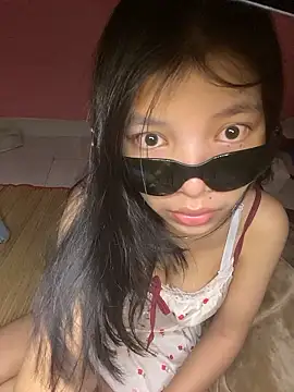 Snapshot of Habii__ chatting on January 14, 2026, 8:18 am Habii online show from January 14, 2026, 8:18 am