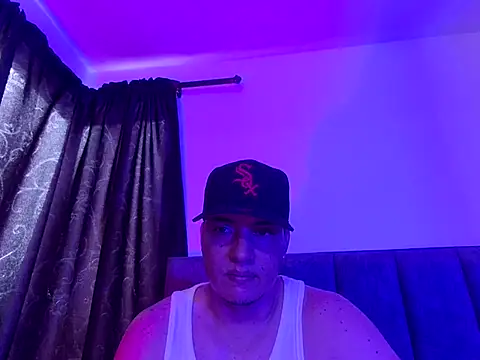 Jld024 online show from June 5, 2026, 8:03 pm