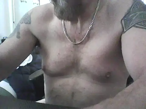loudandproud online show from June 1, 2026, 1:17 am